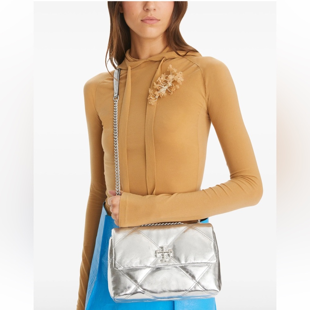 💕 Tory Burch Kira Small Quilted Convertible Bag 💕 - Picture 6 of 15